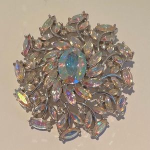 Stunning vintage  Crown Trifari aurora borealis brooch
